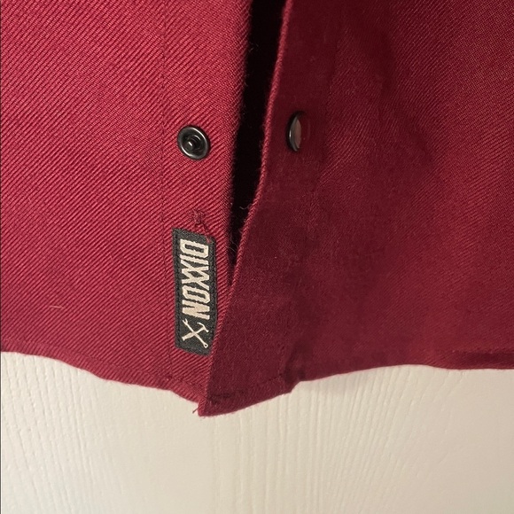 DIXXON Flannel Co Like New Pearl Snap Button Down Long Sleeve Maroon Size Large - Picture 4 of 9